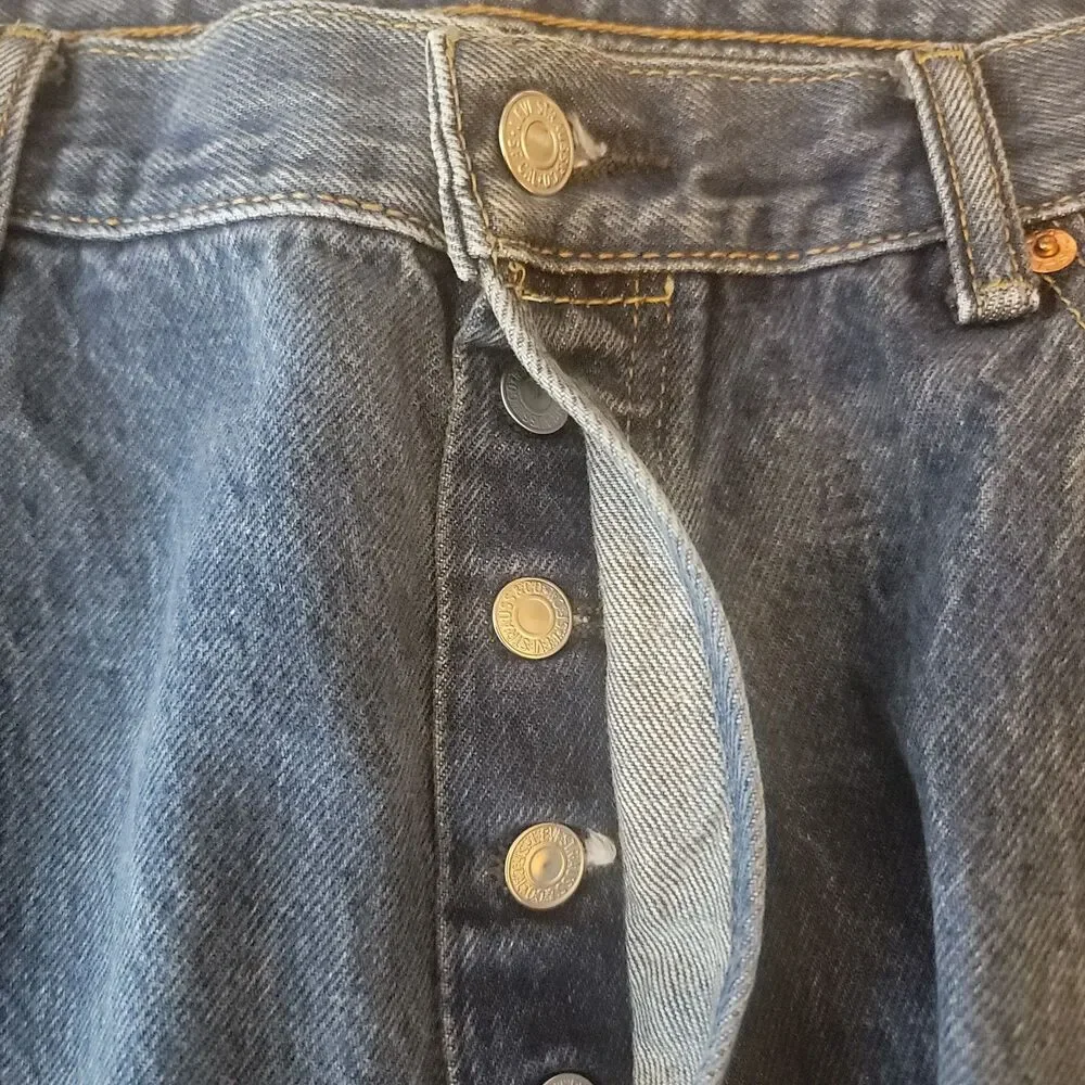 Levi's 501 XX Mens 40x34 Blue Medium Wash Button Fly Straight Leg Jeans